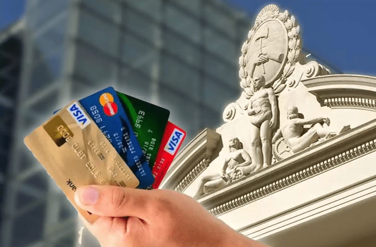 Regulaciones Bancarias que Afectan a la Tarjeta Visa